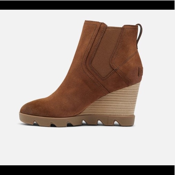 Sorel🌼NEW🌼Joan Uptown Chelsea Velvet tan - Picture 3 of 10